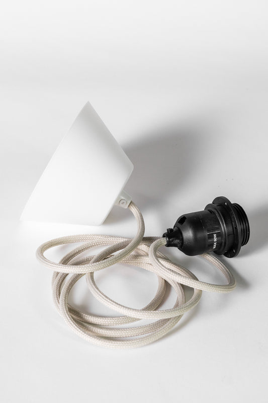 Takupphäng 2m svart E27 sand